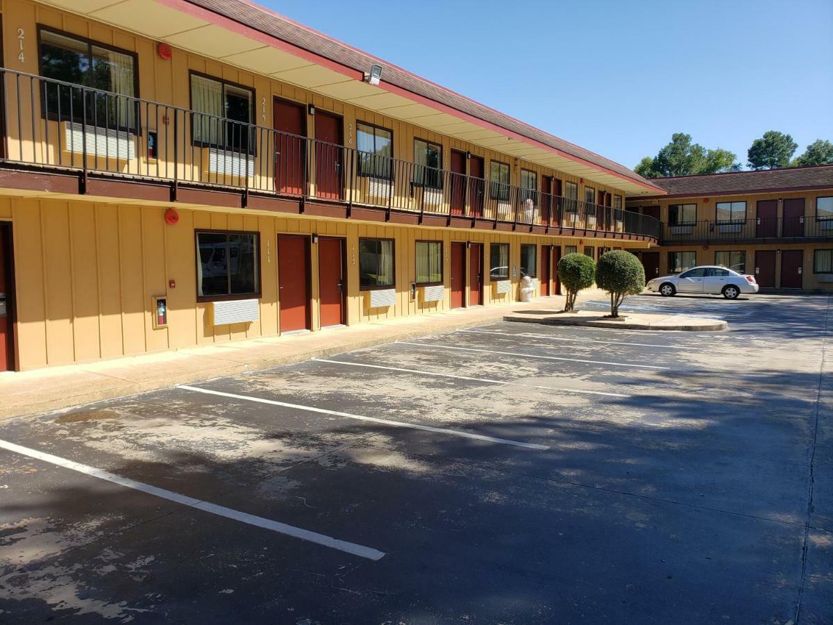 Super 7 Inn Memphis Esterno foto
